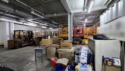 E9 Premium (D27), Factory #553735711